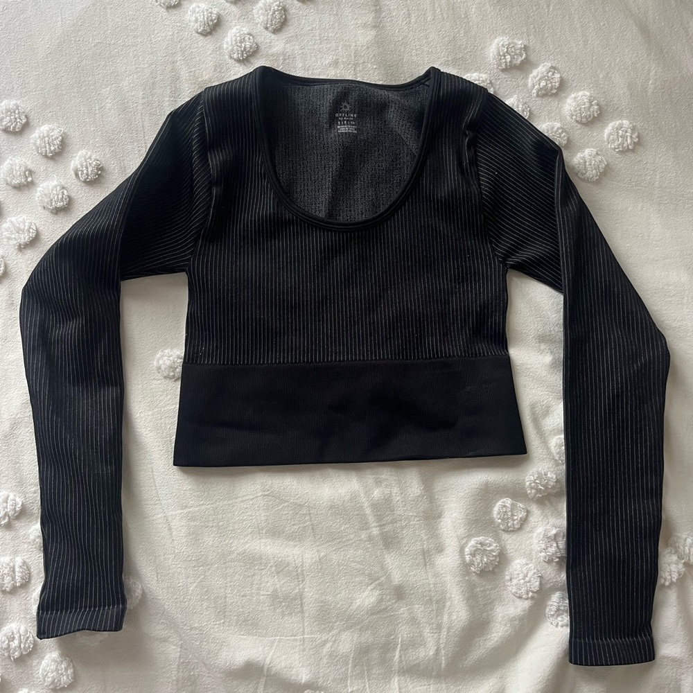 Aerie offline workout top